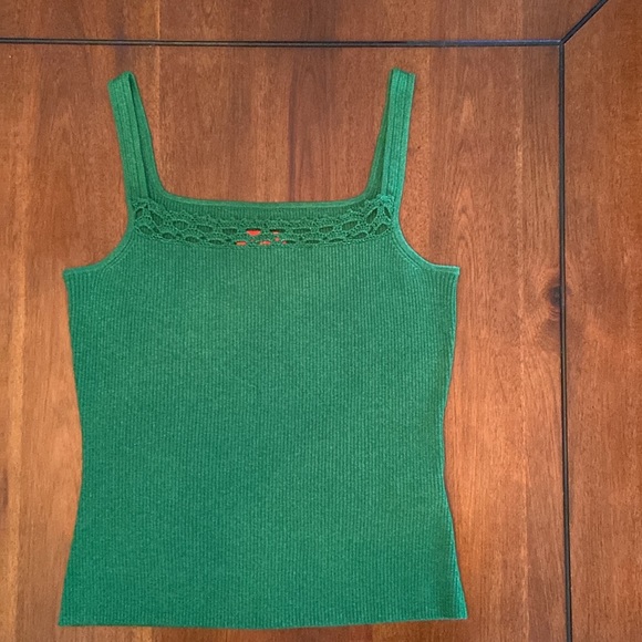 Oscar de la Renta Sweaters - Oscar an Oscar de la Renta company size small green sweater tank